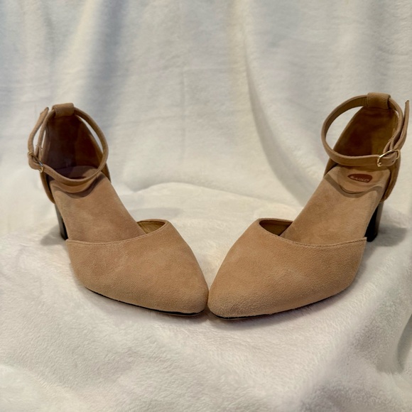 Bared Footwear Suede Tan D'Orsay style heels like new! - Picture 10 of 11